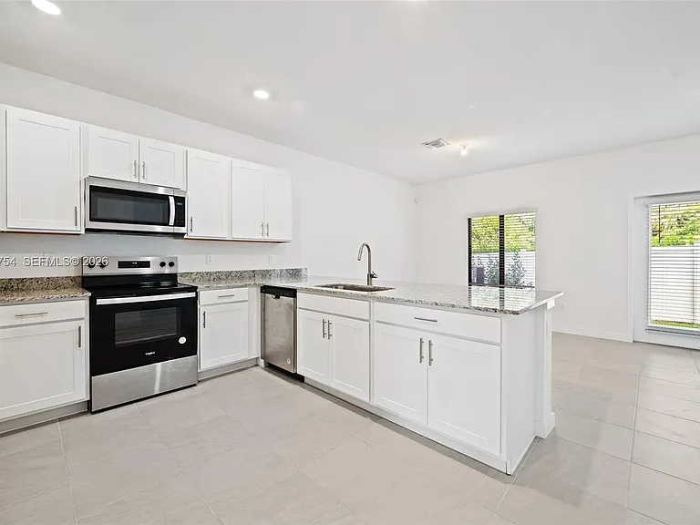 6007 Coralberry St — Photo 8