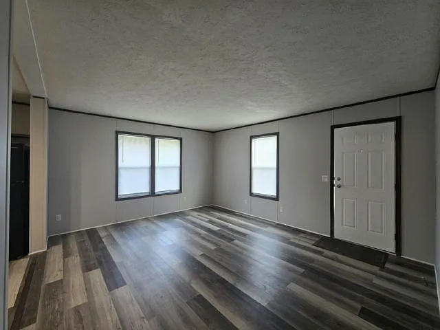 725 Juliet Dr #186 — Photo 2