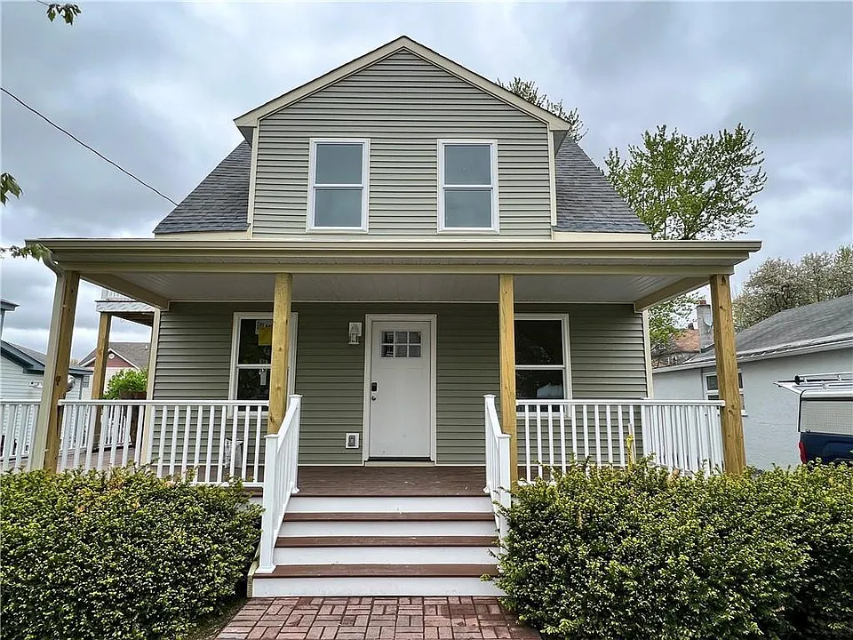 126 Main St #2