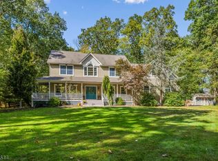 803 Acorn Ln, Branchburg, NJ 08853