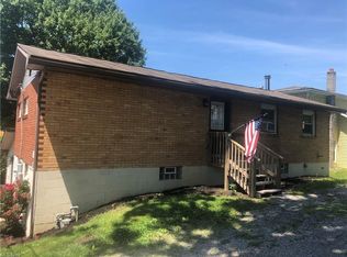 8559 E 1st St, Mineral City, OH 44656