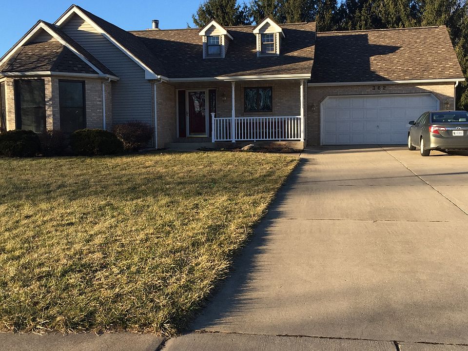 1st image of 362 Parkland Ter