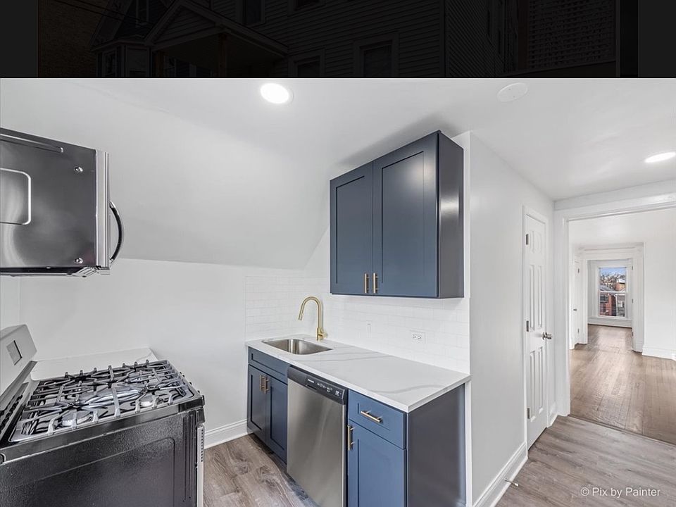 1st image of 3111 N Clifton Ave #3