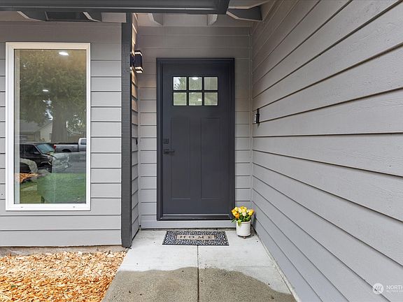 5th image of 6704 21st Drive NE