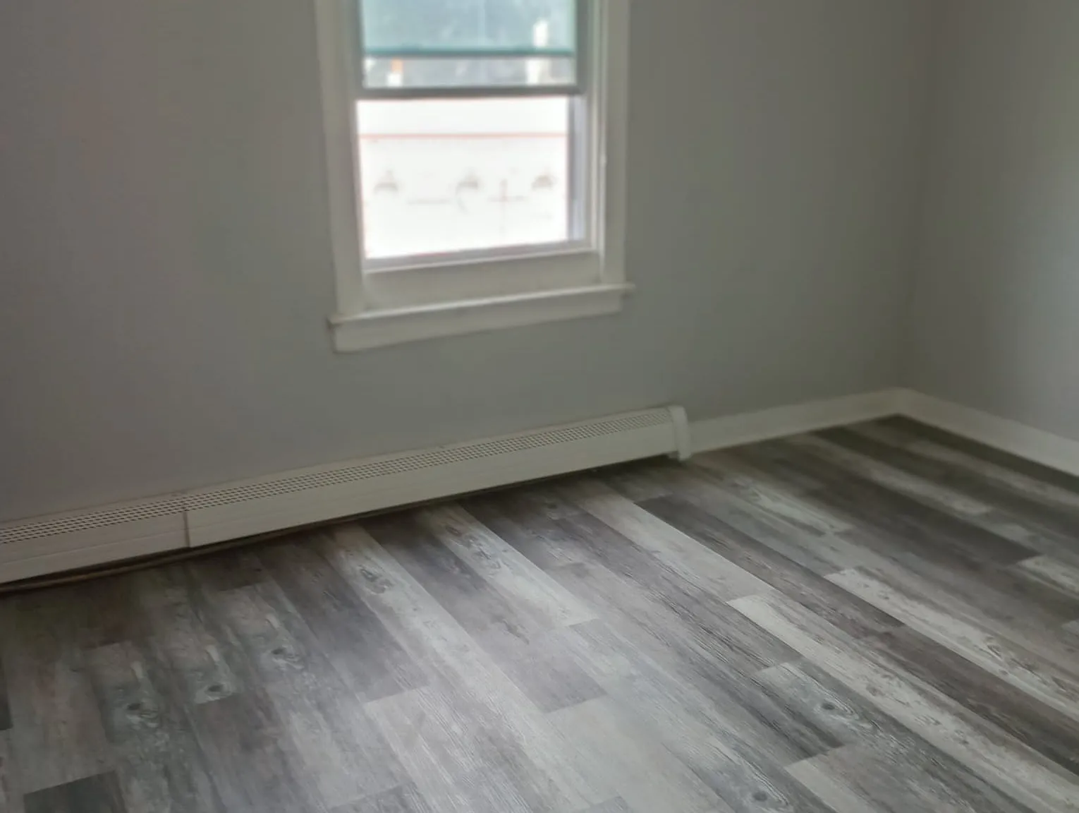 4 bed, 1000 sqft, $2,800 — Photo 4