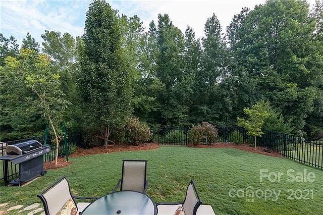 3002 Fallondale Rd — Photo 22