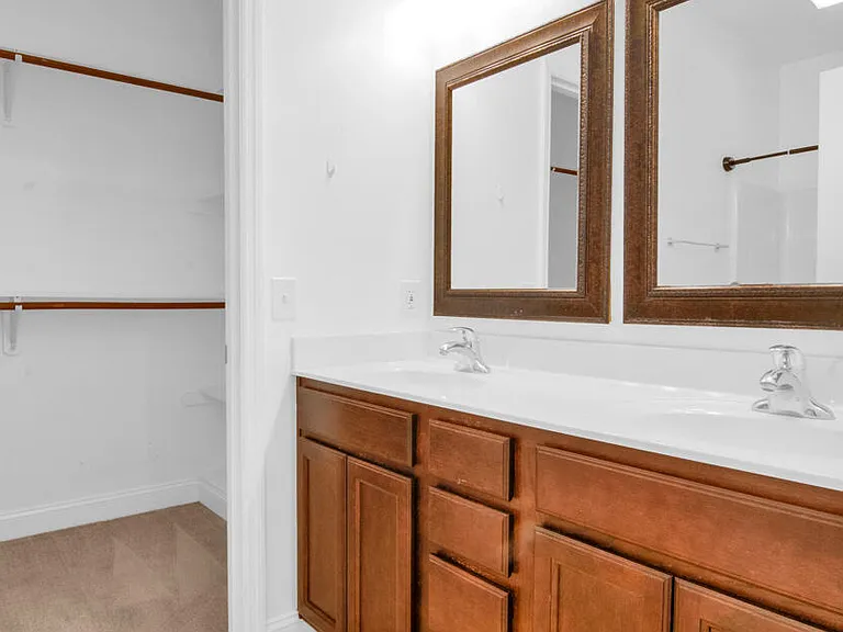 102 Conley Hills Dr — Photo 11