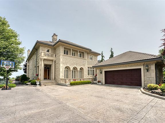 3rd image of 300 Elmgrove Dr