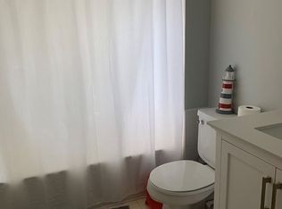 95 Oakland St FLOOR 2, Medway, MA 02053