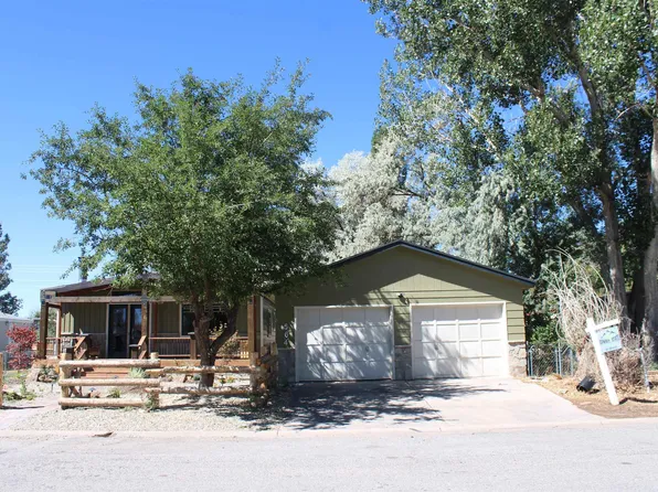 564 Oak Dr, Mountain View, WY 82939