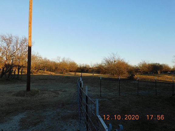 4th image of 7404 Walden Dr