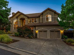 4714 Devonshire Pl, Santa Rosa, CA 95405