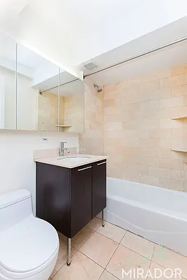 Rented by Mirador Real Estate | media 12