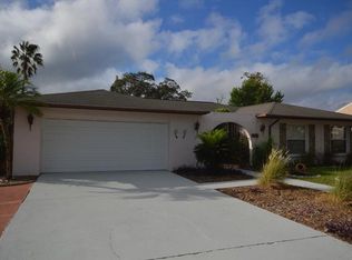 10400 Landmark Dr, Hudson, FL 34667