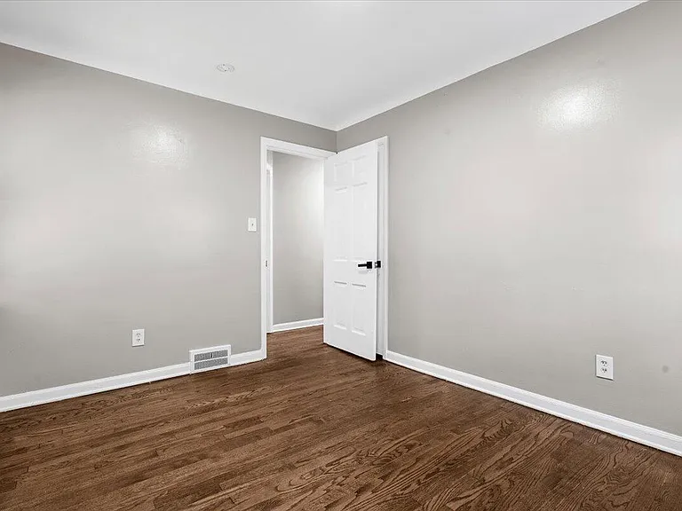 18760 Faust Ave — Photo 14