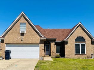 813 Bayou Vista Dr, Marion, AR 72364