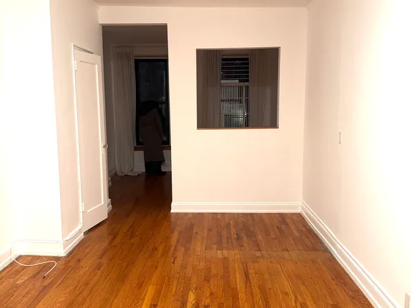 103 Sullivan Street image 1 of 5