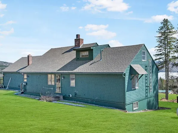 73 The Tarns Road, Pittsburg, NH 03592