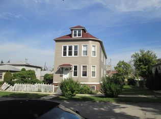 7742 W 62nd St, Summit, IL 60501