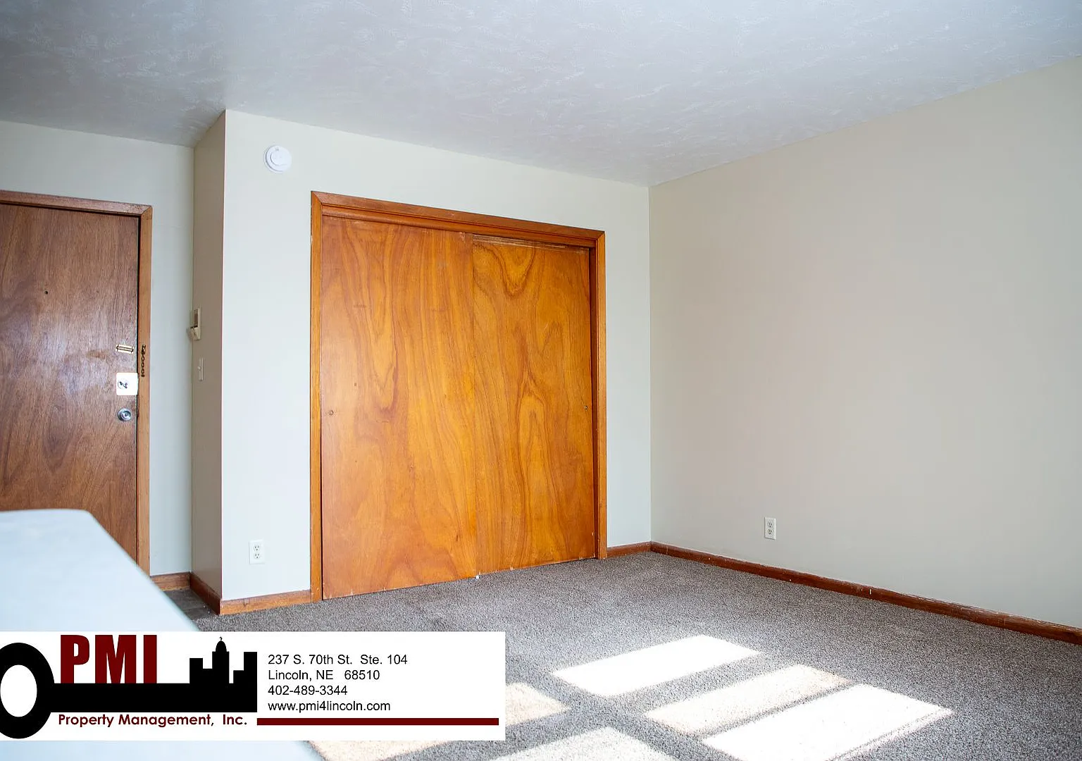 1329 F St — Photo 3
