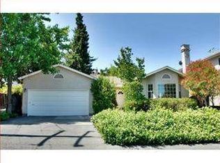 230 Santiago Ave, Redwood City, CA 94061