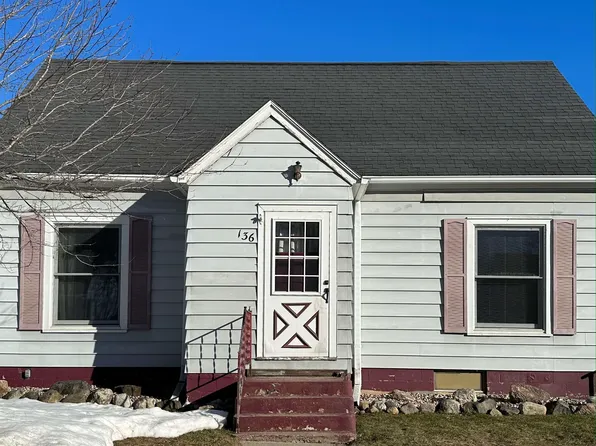 136 S 2nd St, Bonduel, WI 54107