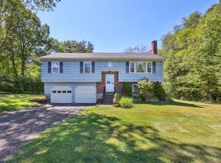 71 Upper Reservoir Rd, New Milford, CT 06776