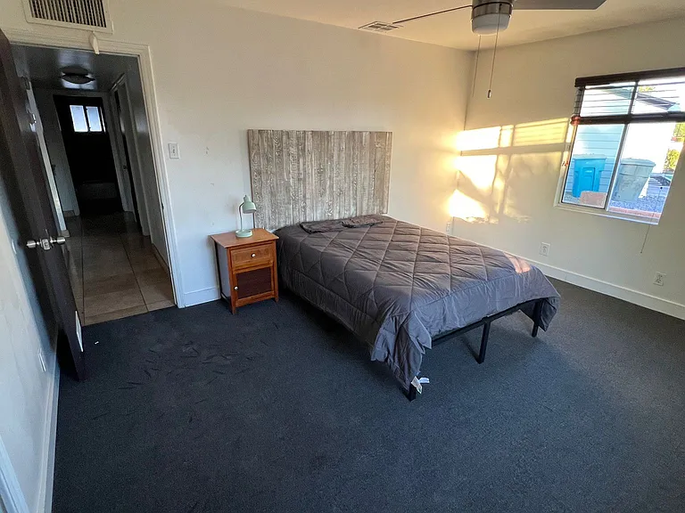 4213 N Westview Dr #1 — Photo 1