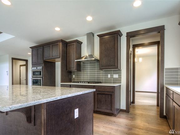 4th image of 20340 166th Ave NE