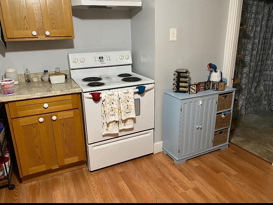 605 Daggett Ave FLOOR 2, Pawtucket, RI 02861 Zillow