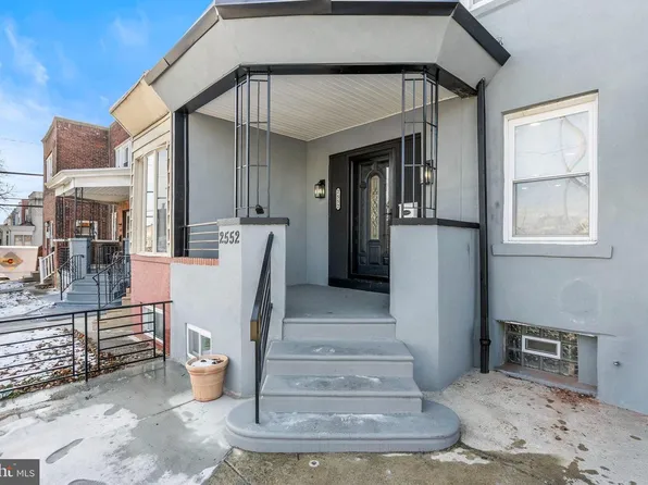 2552 S 68th St, Philadelphia, PA 19142