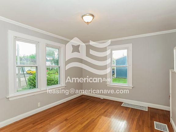 1159981_003_living_room_4.jpg
