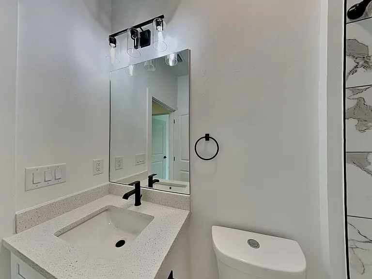 1120 Bismarck Rd — Photo 36