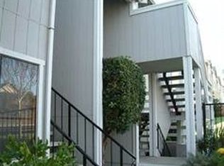 1002 Maywood Ln, Martinez, CA 94553