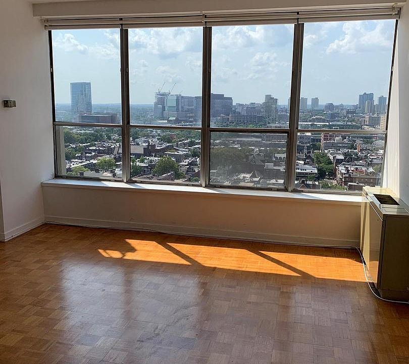 1st image of 224 W Rittenhouse Sq #2015B