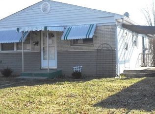 223 N 9th Ave, Beech Grove, IN 46107