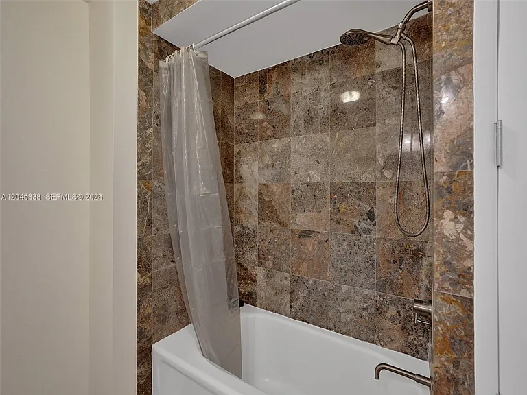 2509 N Ocean Blvd #376 — Photo 28