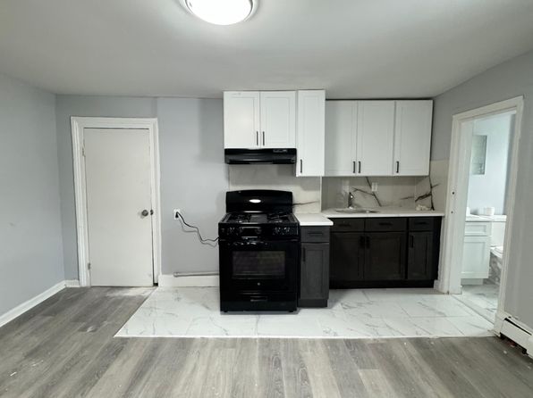 326 Grand St UNIT 1