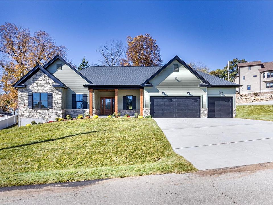 1st image of 2955 Ozark Dr