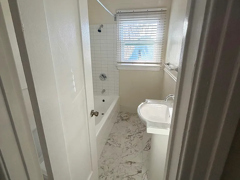 358 Orange Ave #362 — Photo 19