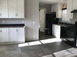 6024 Lake Dr #101, Ypsilanti, MI 48197