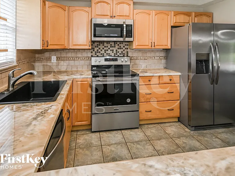 10847 Dulawan Dr — Photo 8