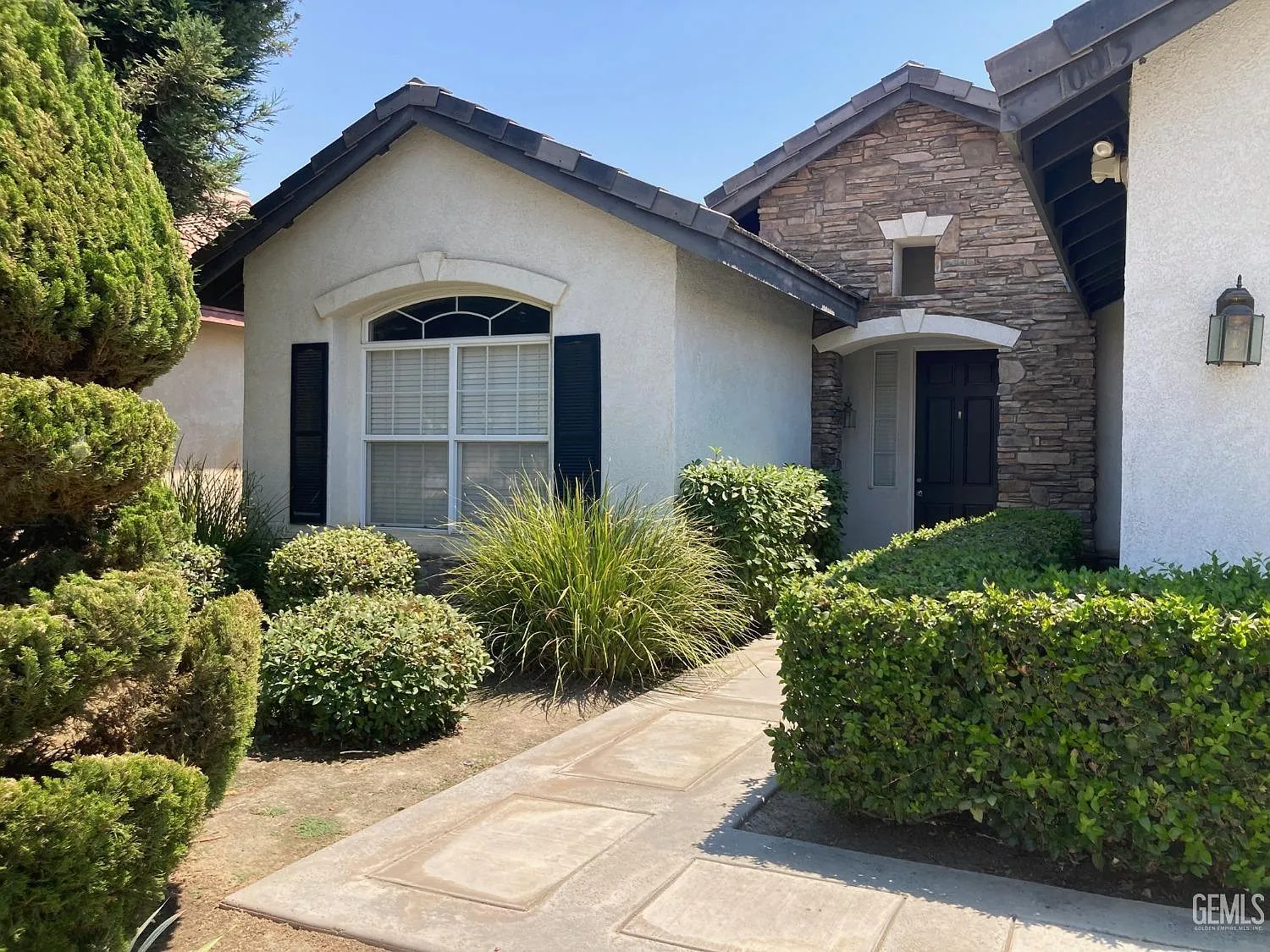 10015 Cinderella Ave photo 1