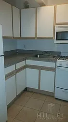 Rented by Hillel Realty Group