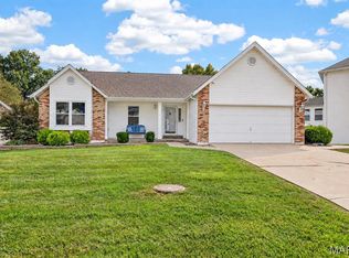2335 Federalist Pl, O'Fallon, MO 63368