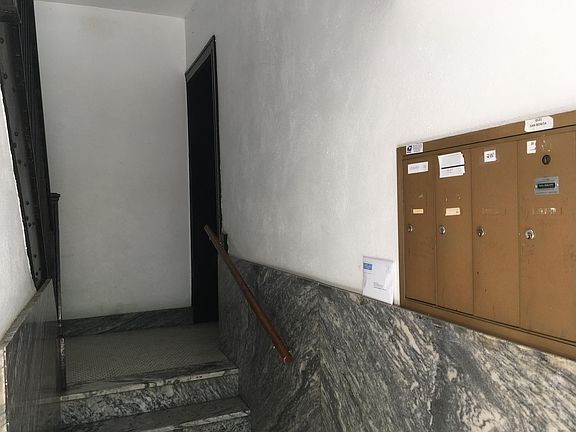 Marble and tile entry.