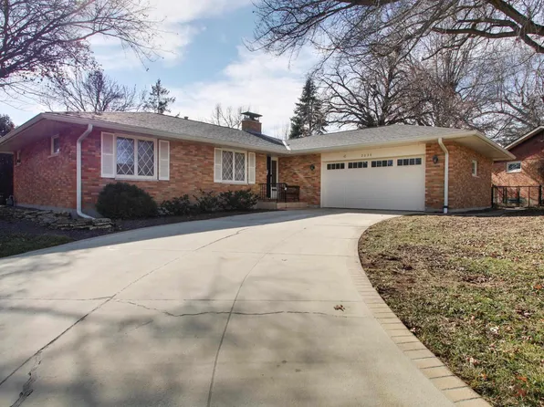 2038 W Wilmar Dr, Quincy, IL 62301