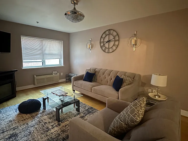 70 S Munn Ave #901 — Photo 4
