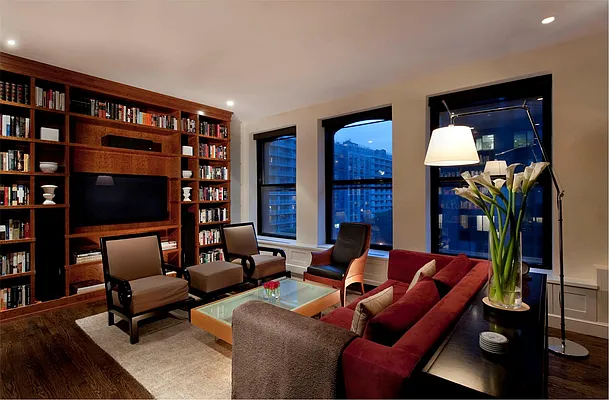 Sold by Douglas Elliman | media 20