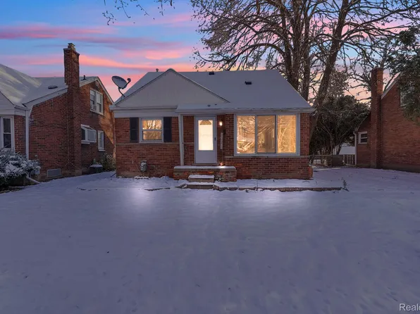 1021 Arlington St, Inkster, MI 48141